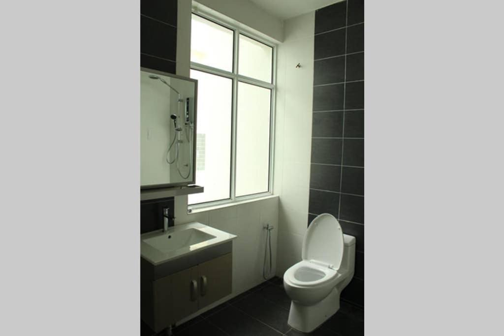 New Seaview Cozy Modern Beach House Tanjung Bungah  Eksteriør bilde