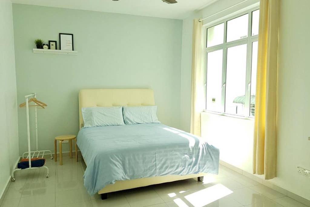 New Seaview Cozy Modern Beach House Tanjung Bungah  Eksteriør bilde